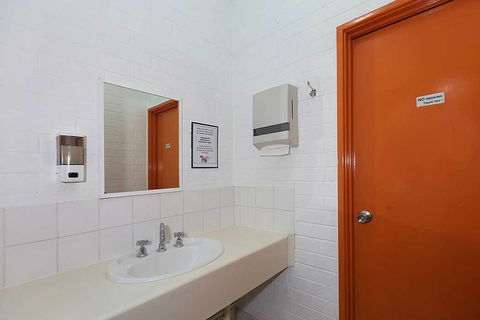 The Witch's Hat - Geraldton Accommodation 14