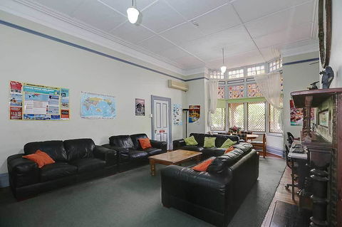 The Witch's Hat - Geraldton Accommodation 29
