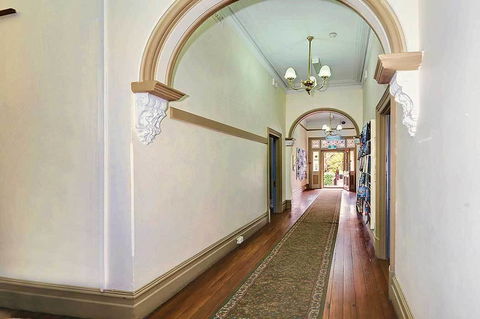 The Witch's Hat - Geraldton Accommodation 36