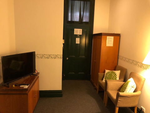 The Palace Hotel - Geraldton Accommodation 1