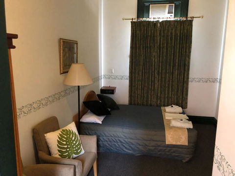 The Palace Hotel - Geraldton Accommodation 2