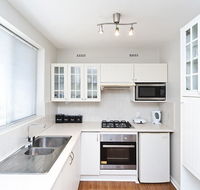 Lucy's House - Geraldton Accommodation