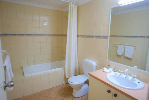 Esplanade Hotel Busselton - Geraldton Accommodation 36