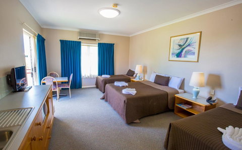 Esplanade Hotel Busselton - Geraldton Accommodation 23