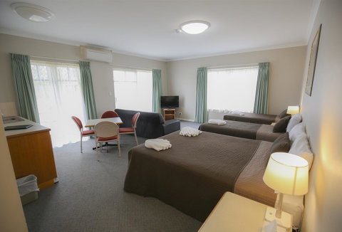 Esplanade Hotel Busselton - Geraldton Accommodation 35