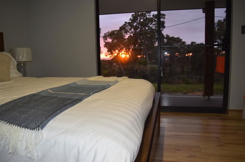 Eagle Bay House - Geraldton Accommodation 0