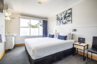 Book Derwent Park Accommodation Vacations Geraldton Accommodation Geraldton Accommodation