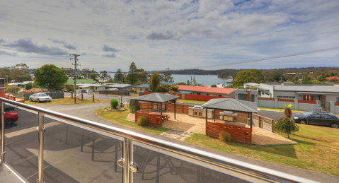Sweetwater Villas - Geraldton Accommodation 0