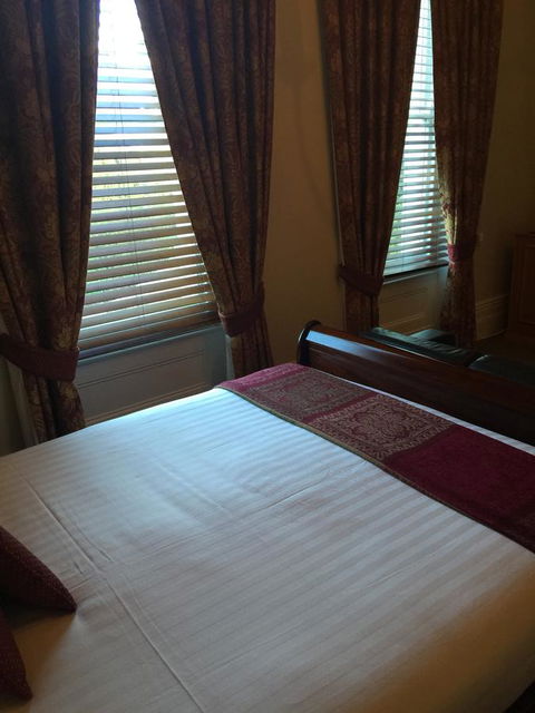 Clydesdale Manor - Geraldton Accommodation 10