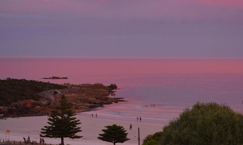 Seascape Beach House - Geraldton Accommodation 21