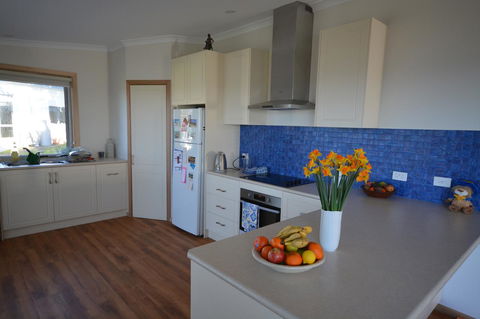 Seascape Beach House - Geraldton Accommodation 18