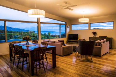 Eagle Peaks At Freycinet - Geraldton Accommodation 27