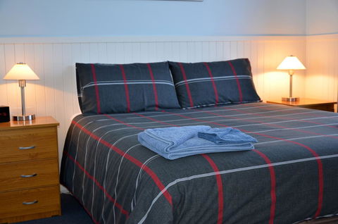 Castaway Holiday Apartments - Geraldton Accommodation 26