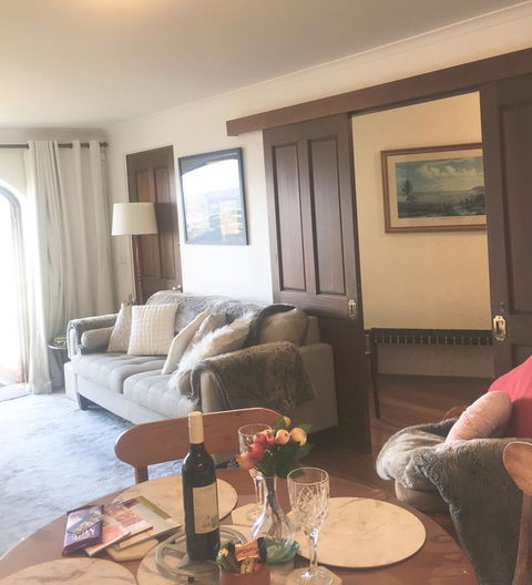 Million Dollar Views - Geraldton Accommodation 10