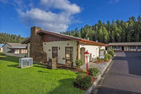 Book Queenstown Accommodation Vacations Geraldton Accommodation Geraldton Accommodation