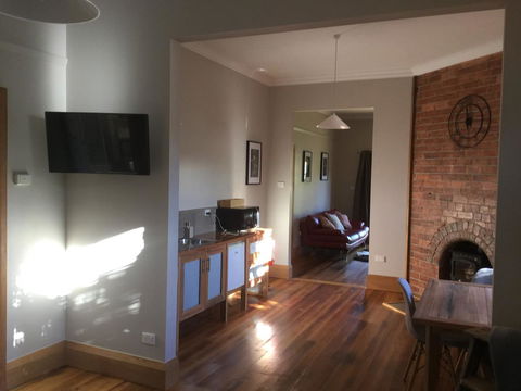 The Station House - Geraldton Accommodation 14