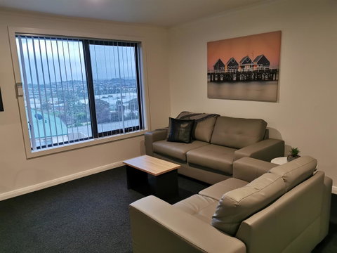Youngtown Executive Apartments - 2BR Included, Free Parking & Wifi, Sofa Bed & Cot Fee Applies - Geraldton Accommodation 35