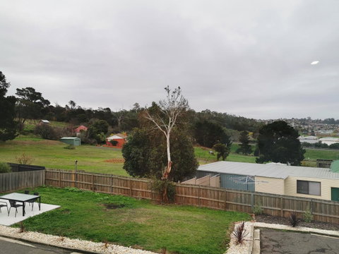 Youngtown Executive Apartments - 2BR Included, Free Parking & Wifi, Sofa Bed & Cot Fee Applies - Geraldton Accommodation 23