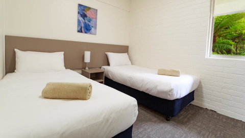 Adina Place Motel Apartments - Geraldton Accommodation 14