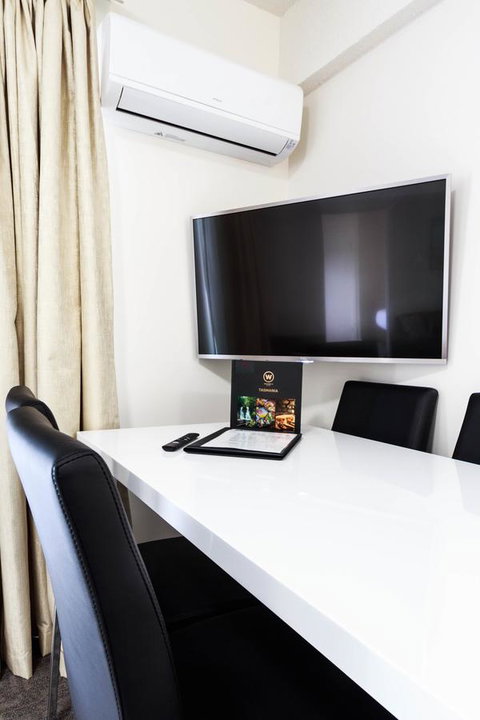 Adina Place Motel Apartments - Geraldton Accommodation 15