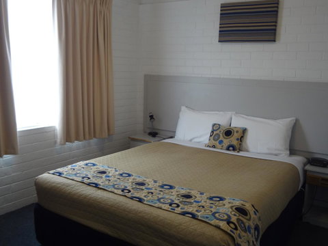 Adina Place Motel Apartments - Geraldton Accommodation 35