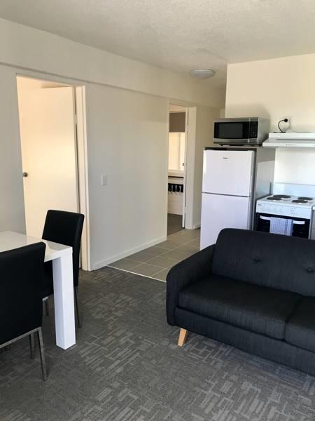 Adina Place Motel Apartments - Geraldton Accommodation 12