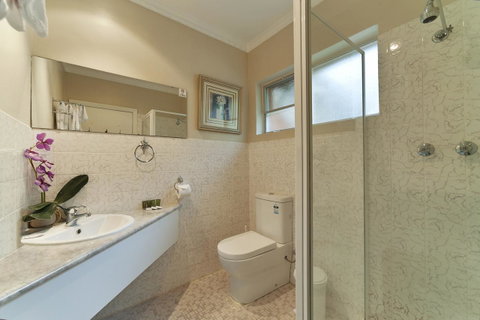 The Waterfront Wynyard - Geraldton Accommodation 22