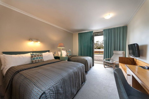 The Waterfront Wynyard - Geraldton Accommodation 31