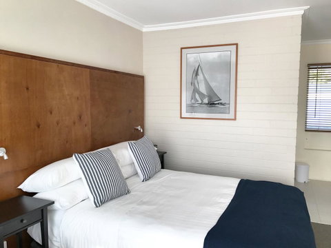 The Waterfront Wynyard - Geraldton Accommodation 1