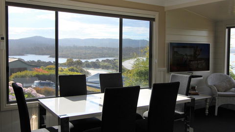 SEA EAGLE COTTAGE Amazing Views Of Bay Of Fires - Geraldton Accommodation 24