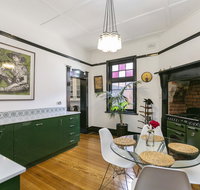 Insomnia on Elizabeth - Geraldton Accommodation