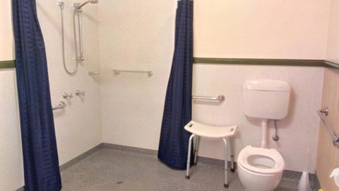 The Crays Accommodation - Geraldton Accommodation 8