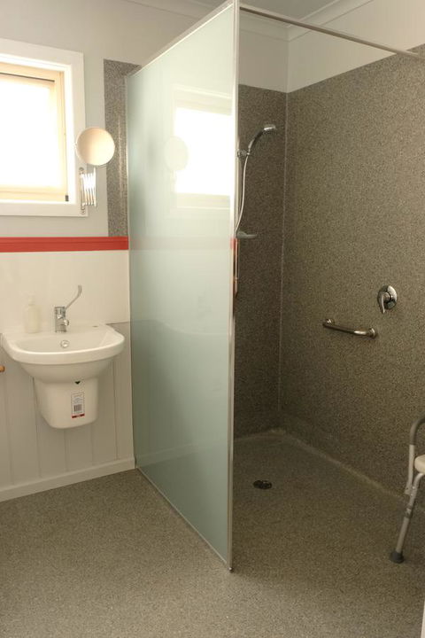 The Crays Accommodation - Geraldton Accommodation 18