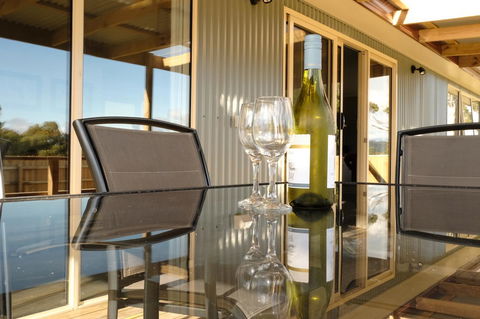 The Crays Accommodation - Geraldton Accommodation 19