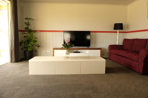 The Crays Accommodation - Geraldton Accommodation 16