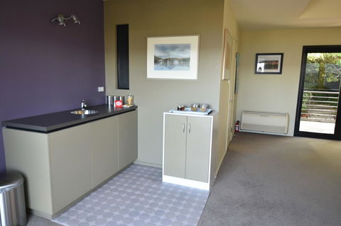 Studioat10 - Geraldton Accommodation 26