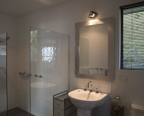 Studioat10 - Geraldton Accommodation 12