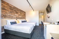 Book Laverton Accommodation Vacations Geraldton Accommodation Geraldton Accommodation