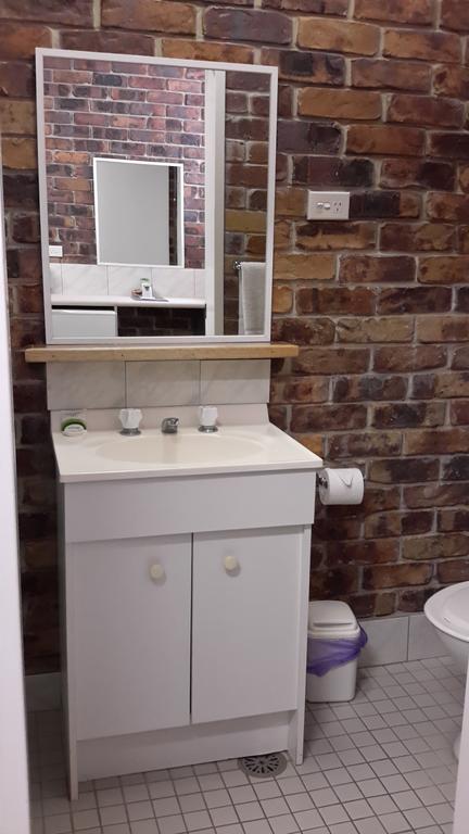 Nimbin Rocks Retreat - Geraldton Accommodation 3
