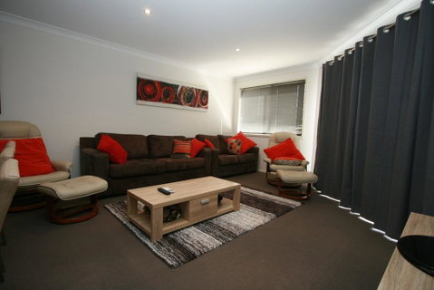 Northstar 9/17 Kirwan Close - Geraldton Accommodation 0