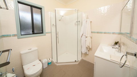 Nutkin Lodge - Geraldton Accommodation 1