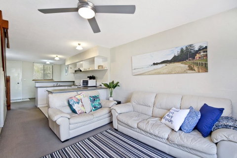 Ocean Terrace 6 67 Pacific Drive - Geraldton Accommodation 1