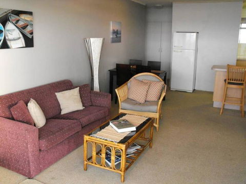 Oceanic, Unit 14, 8-12 North Street - Geraldton Accommodation 1