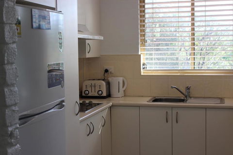 OCEANSIDE 19 - Geraldton Accommodation 2