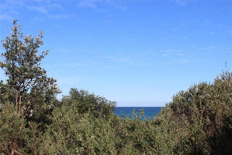 OCEANSIDE 5 - Geraldton Accommodation 2