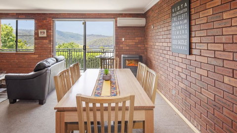 Ollies Place - Geraldton Accommodation 1
