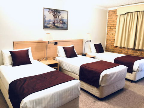 OVERLANDER MOTOR LODGE - Geraldton Accommodation 2