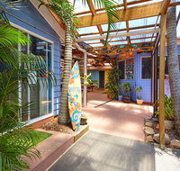Ozzie Pozzie Backpackers - Port Macquarie YHA - Geraldton Accommodation