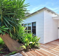 Palm Oasis - family friendly accommodation just a short walk to werri beach - Geraldton Accommodation