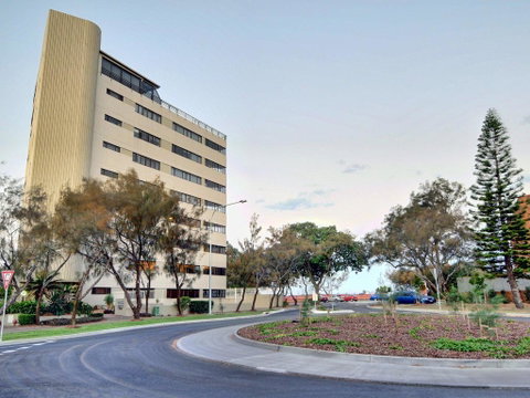 Parkyn Place 6 - 3 BDRM Oceanview Apt On Mooloolaba Spit - Geraldton Accommodation 2